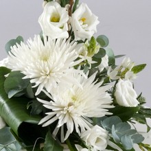 white modern flower arrangement 